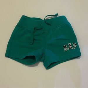 Gap shorts